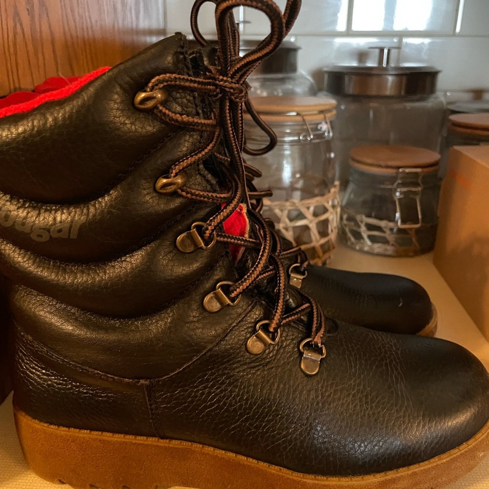 Cougar boots